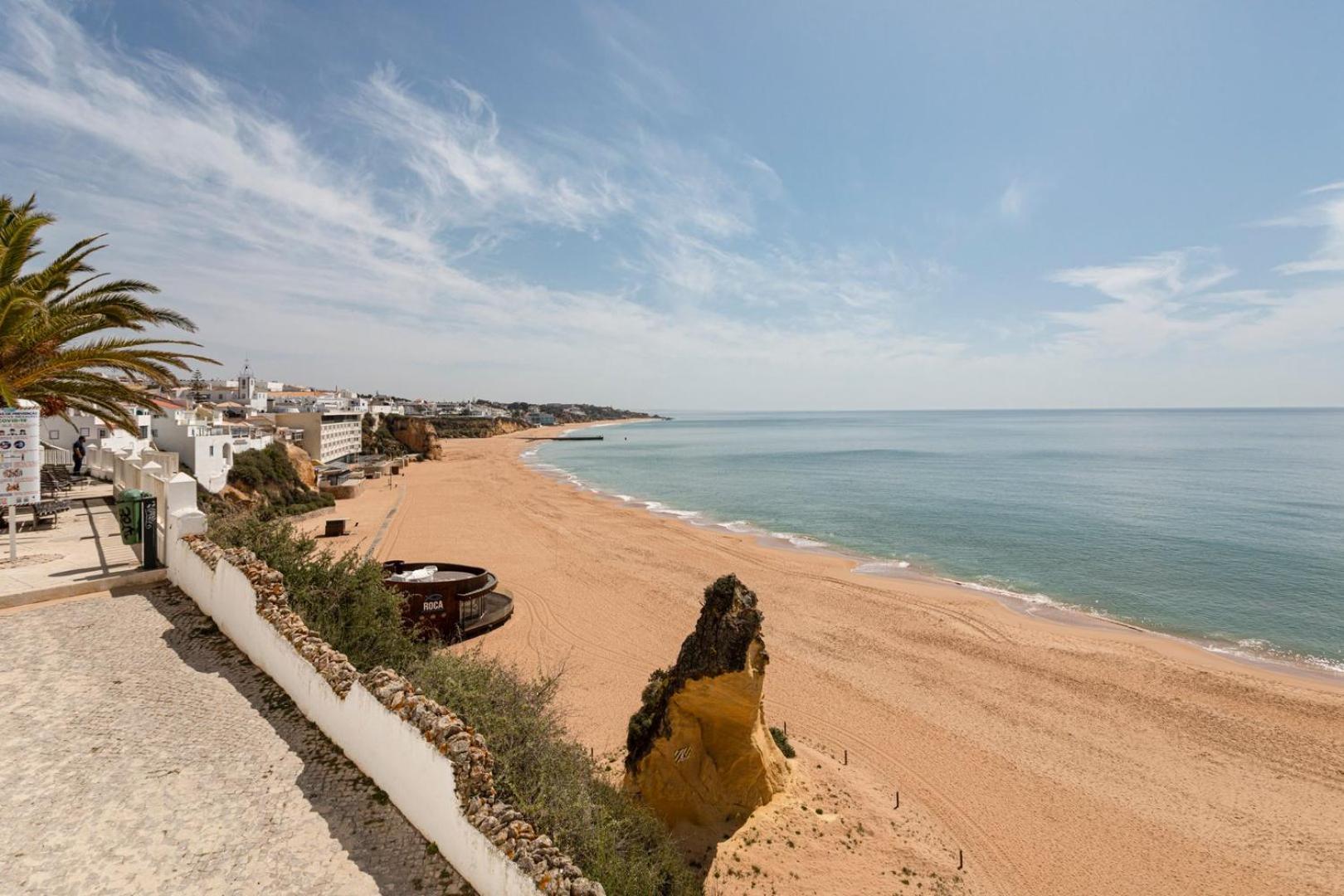The Albufeira Concierge - Prime Beach Center L3 Экстерьер фото